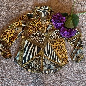 Animal Print Top, Perfect For Fall 🖤💛